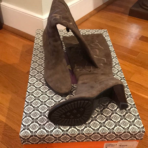 Isola taupe grey suede boots - Picture 8 of 8